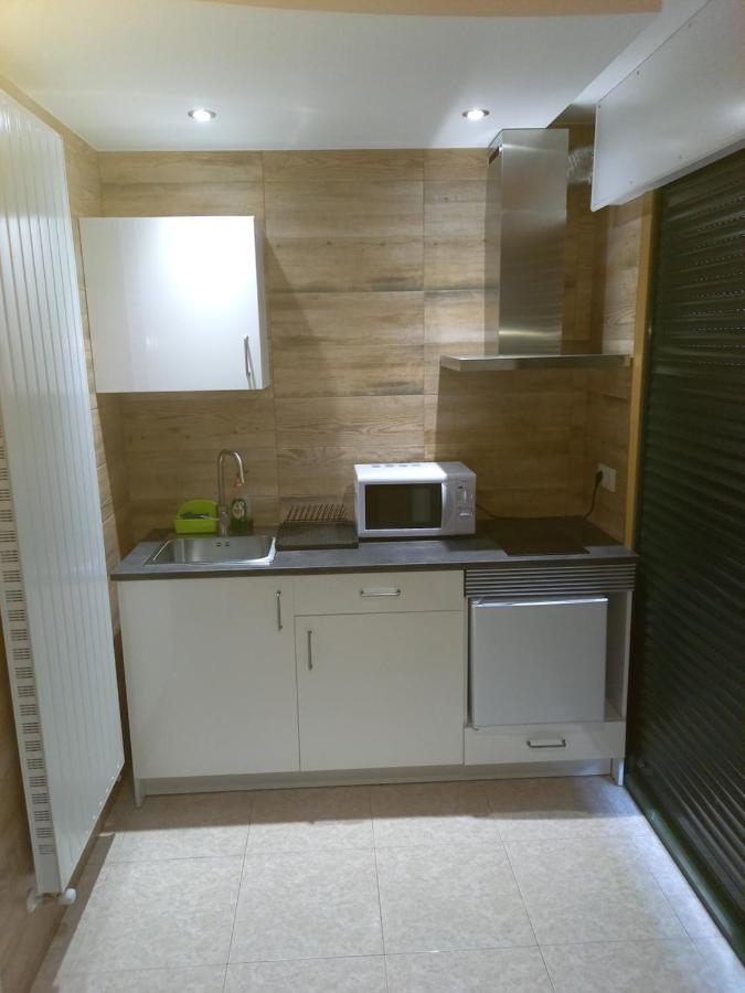 Rodeiro Hostal Y Albergue Carpinteiras מראה חיצוני תמונה